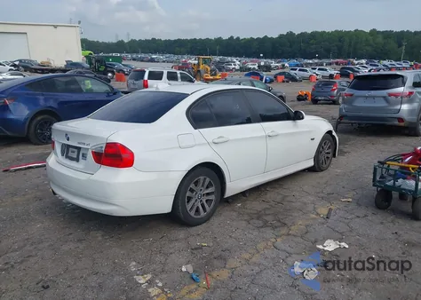 2007 BMW 328Xi z USA, uszkodzony, nr VIN WBAVC93557K033824